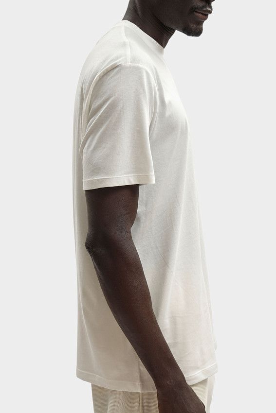 Футболка Armani Exchange Белый