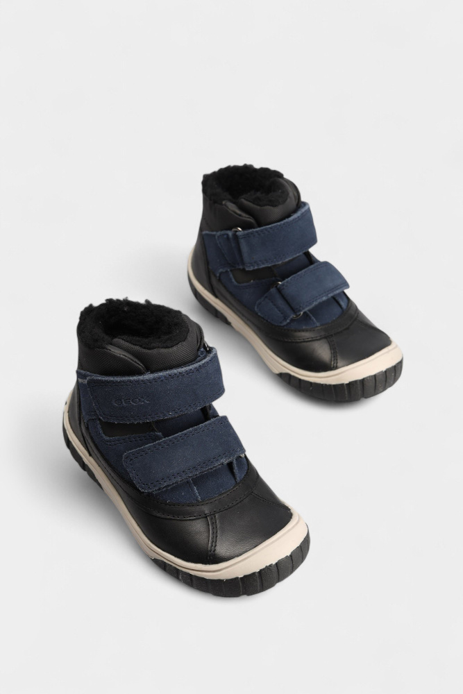 B462DC04322 Ботинки Geox Черный