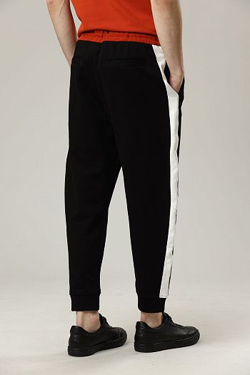 Armani Exchange