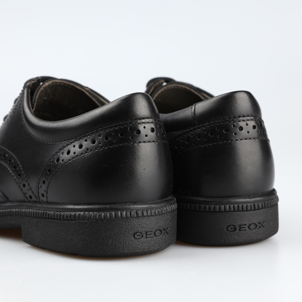 J26D1A00043C9999 Туфли Geox Черный