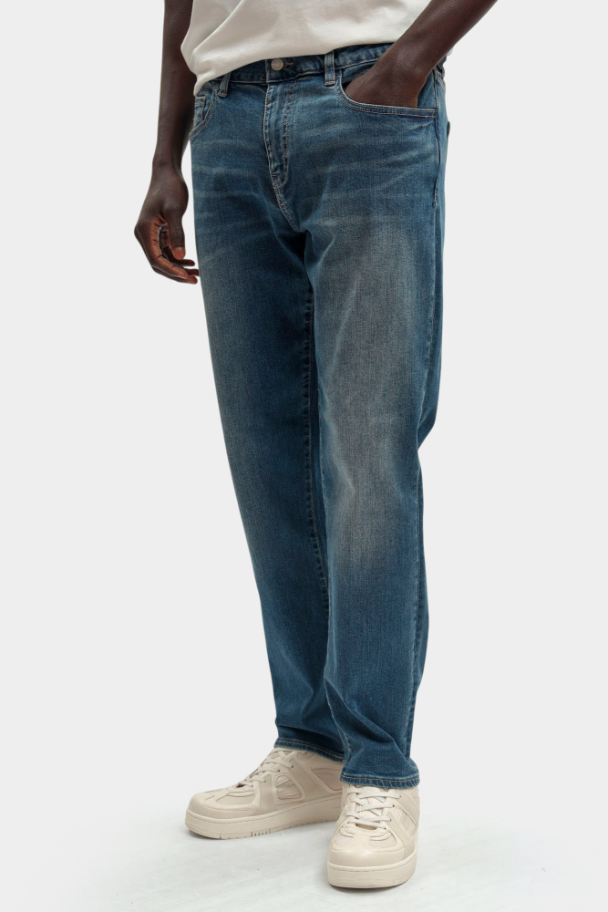 XM000049_AF14266 Джинсы Armani Exchange Синий