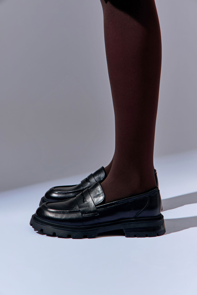 MCW062_01KK-BL Лоферы Marc Cony Черный