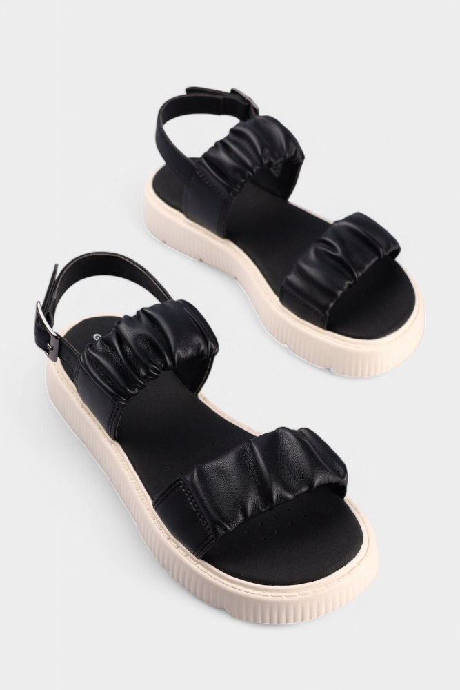 J55DBB000BCC Сандалии Geox Черный