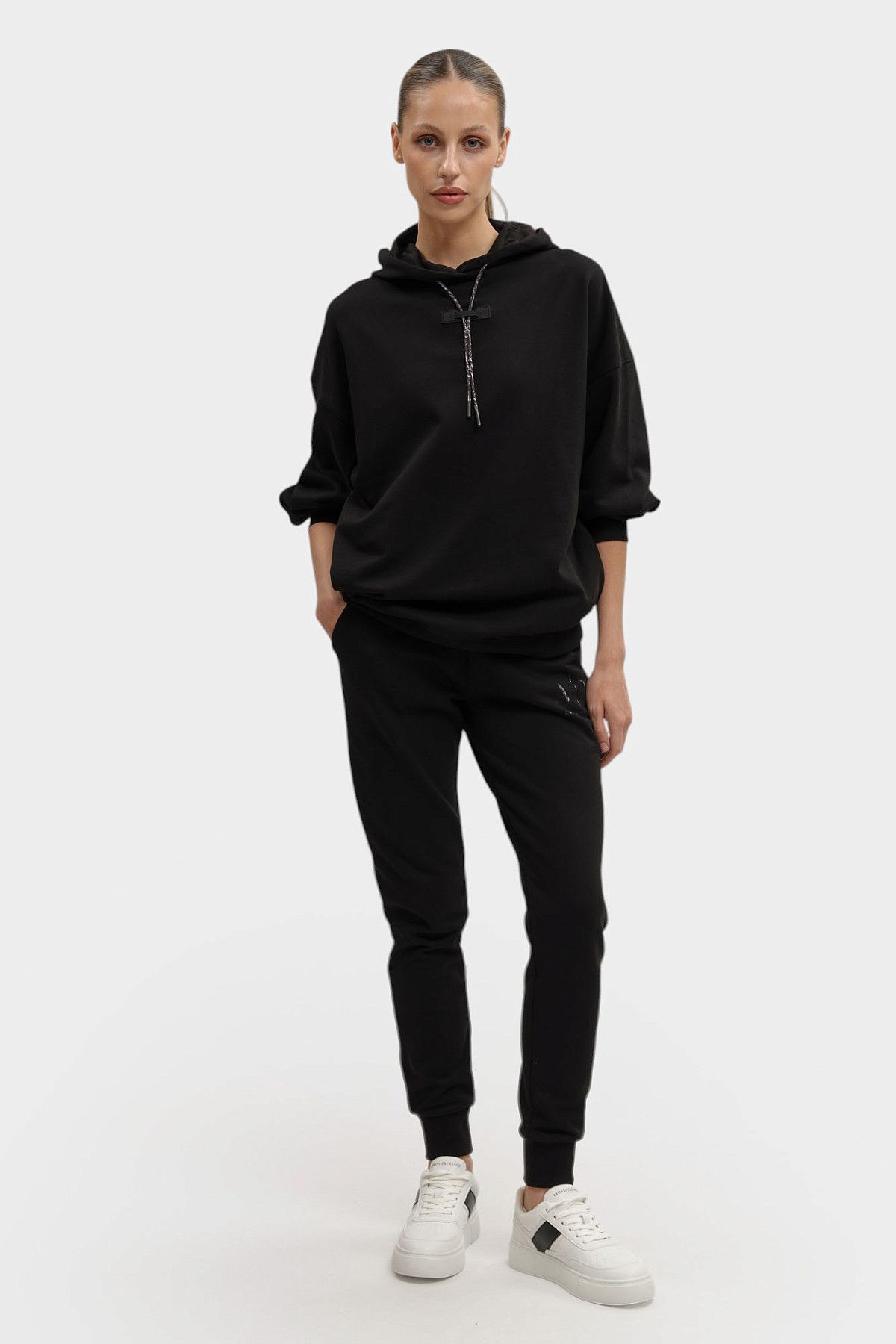 Худи Armani Exchange Черный