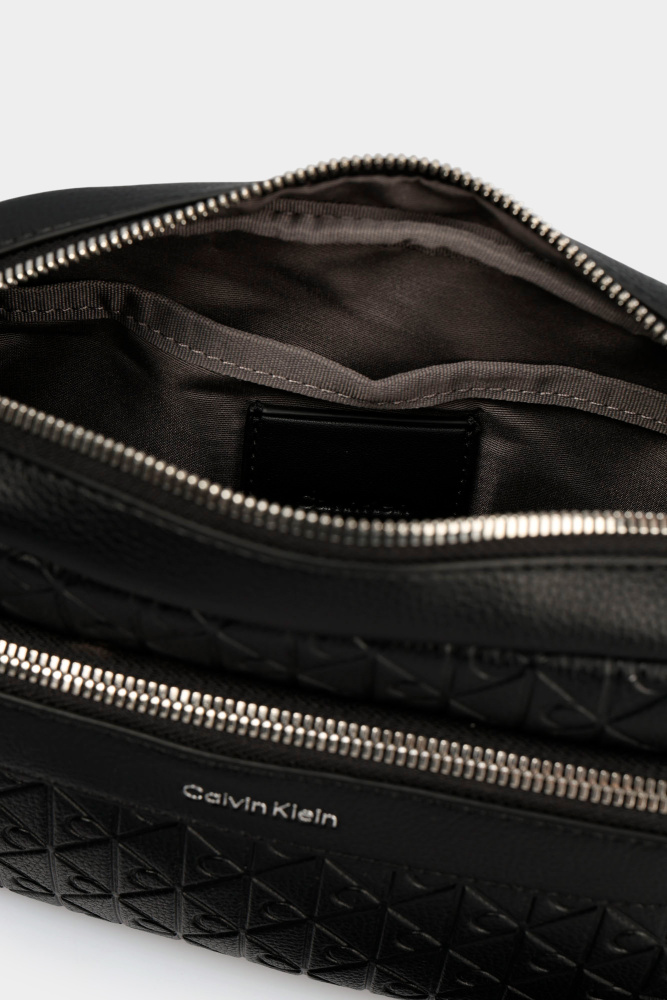 LV04D3203G Сумка Calvin Klein Jeans Черный