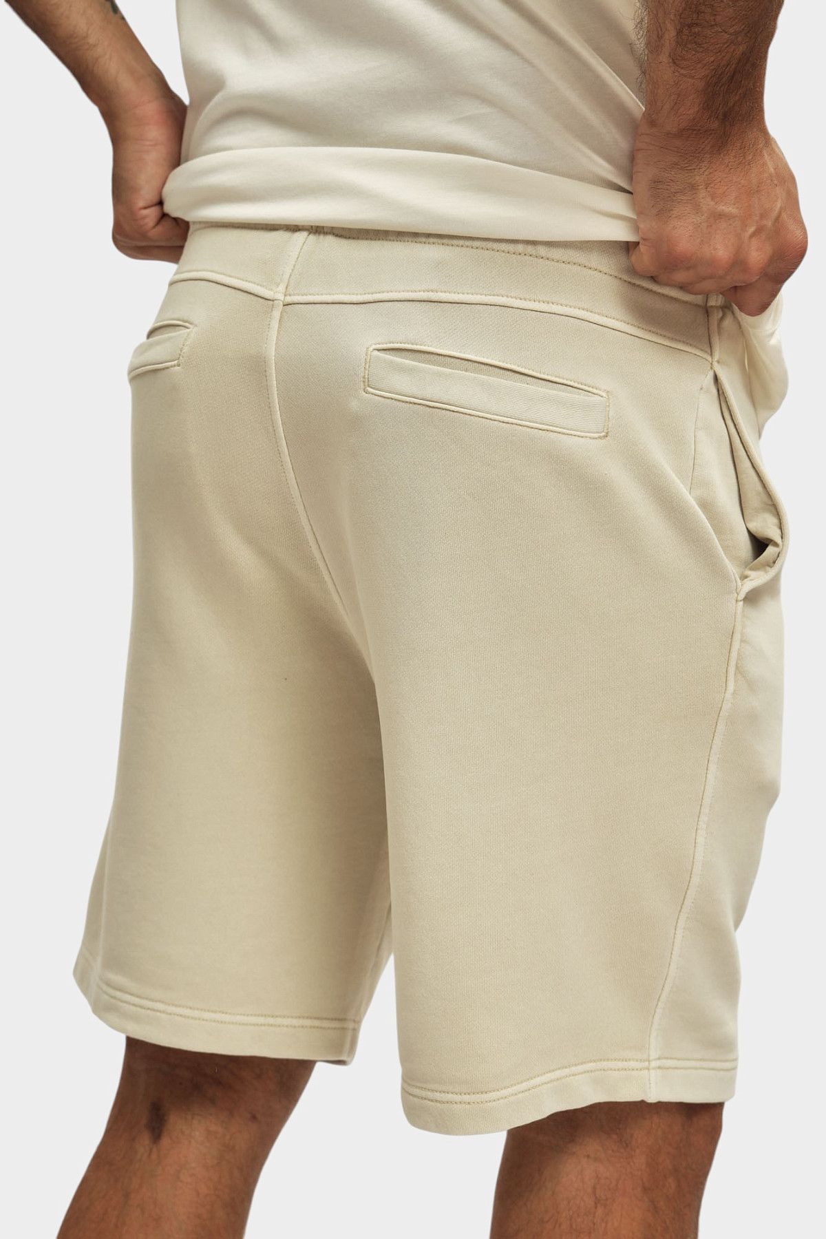 Шорты трикотажные Calvin Klein Jeans Бежевый
