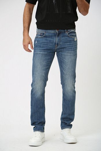 Джинсы Armani Exchange