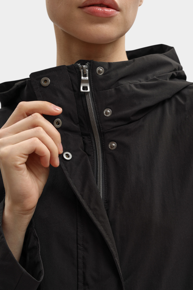 W6520QT3335F куртка geox 