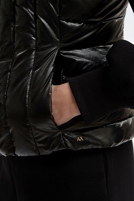 Жилет пуховый Armani Exchange