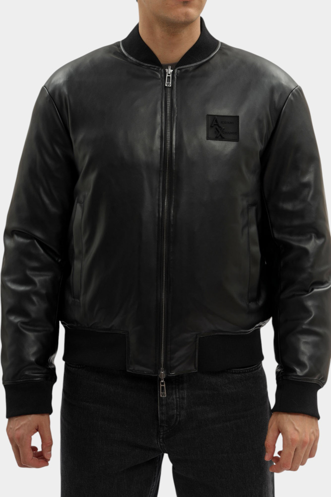 XM001104_AF16647 Бомбер Armani Exchange Черный
