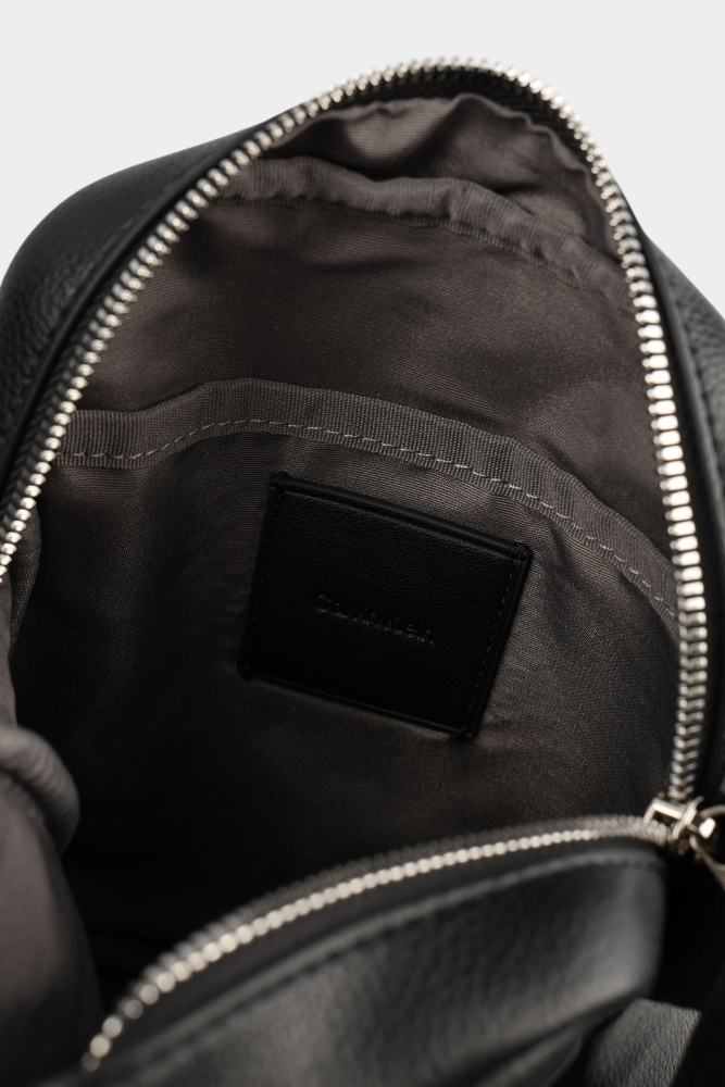 LV04D3204G Сумка Calvin Klein Jeans Черный