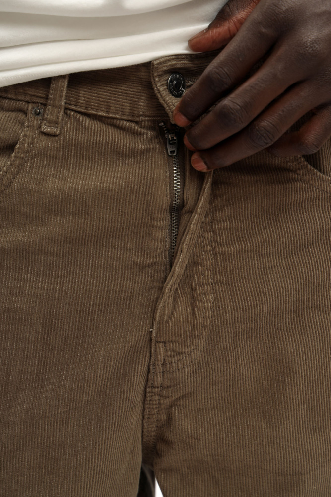 XM001156_AF18825 Джинсы Armani Exchange Коричневый