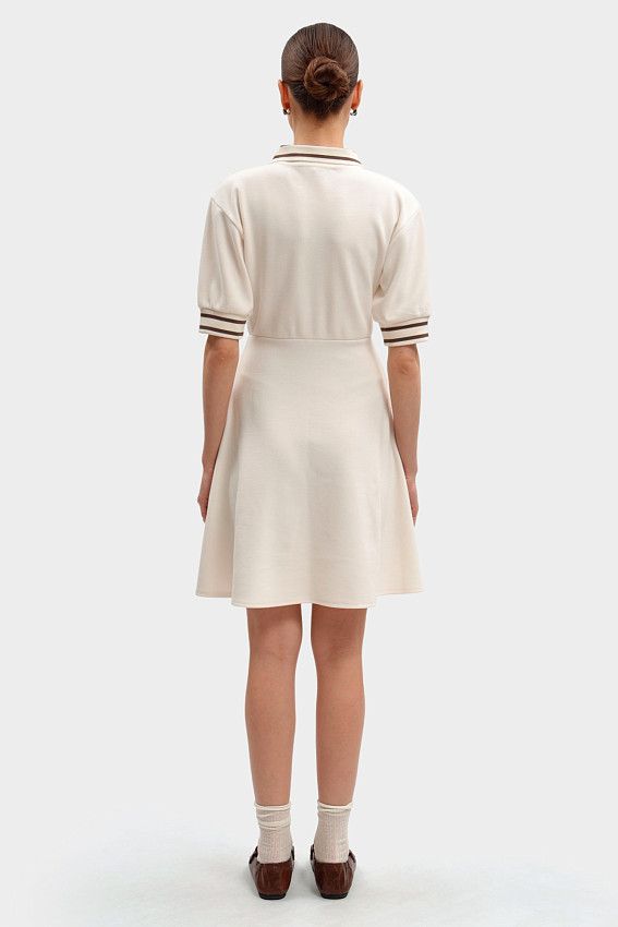 Платье Armani Exchange Бежевый