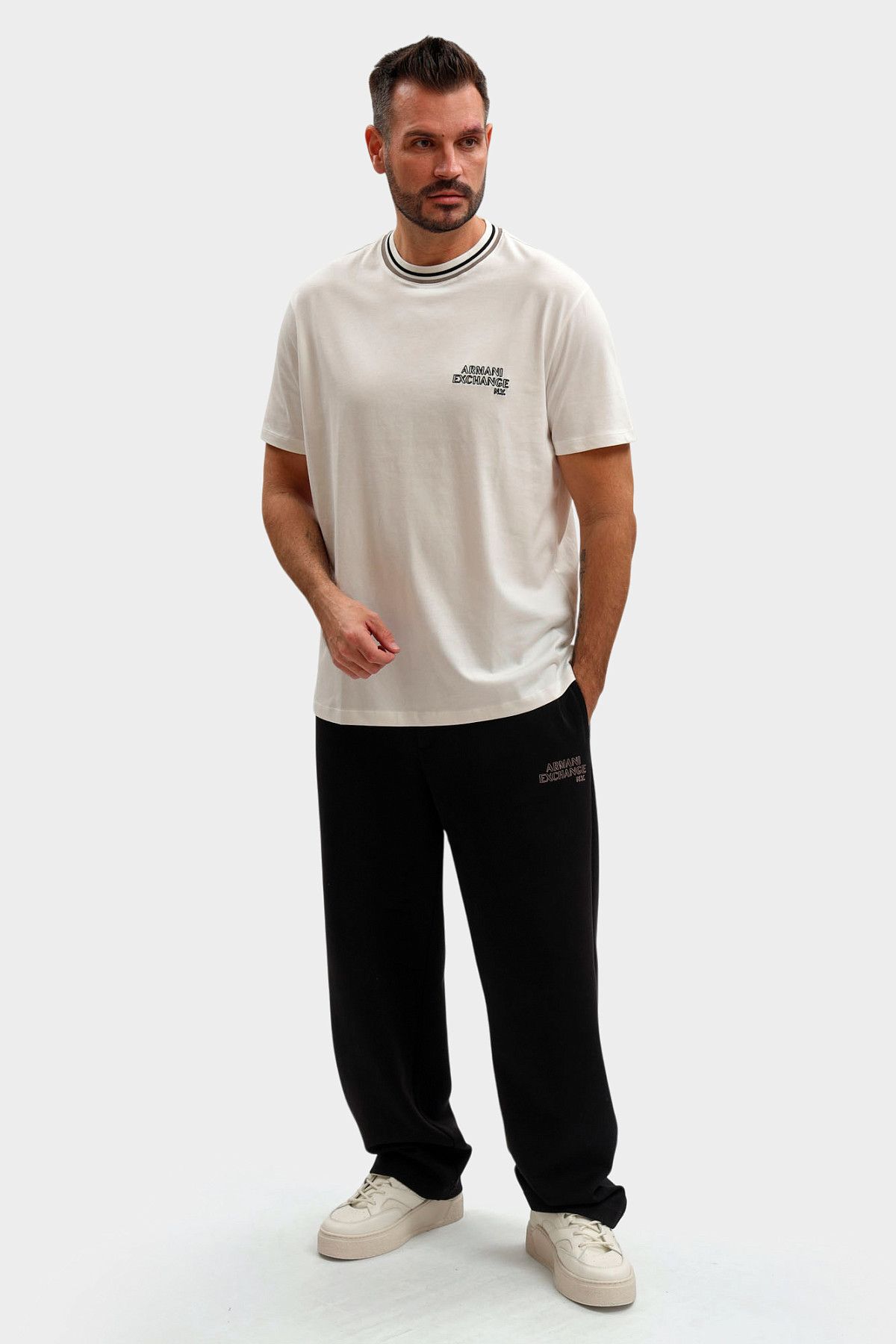 Футболка Armani Exchange Белый