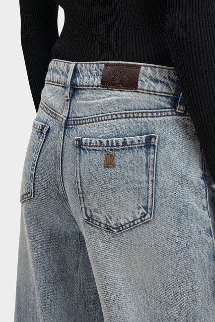 Джинсы Armani Exchange