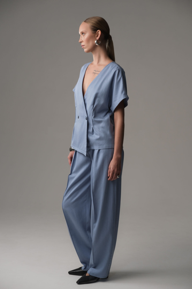 W-251-TH-20-0100 жилет the hills 