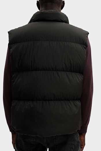 Жилеты Armani Exchange