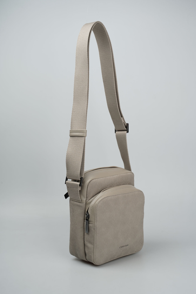 K50K512743 Сумка Calvin Klein Jeans Черный