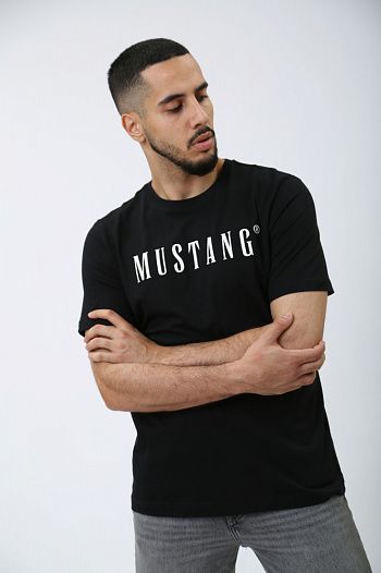 Футболка Mustang