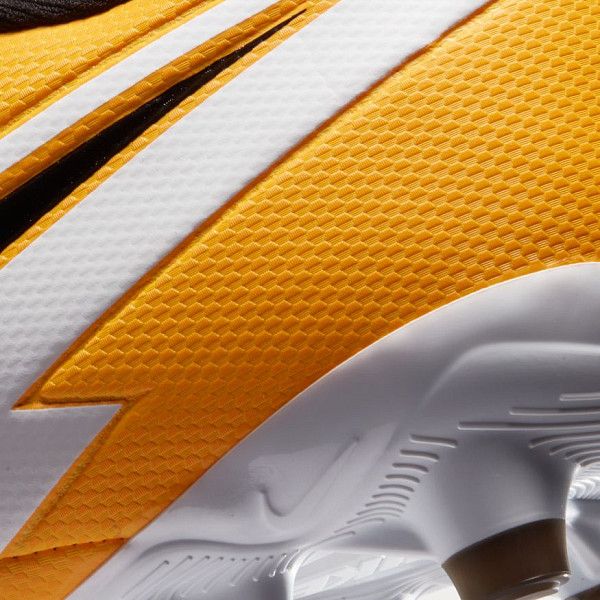 Футбольные бутсы Nike Желтый