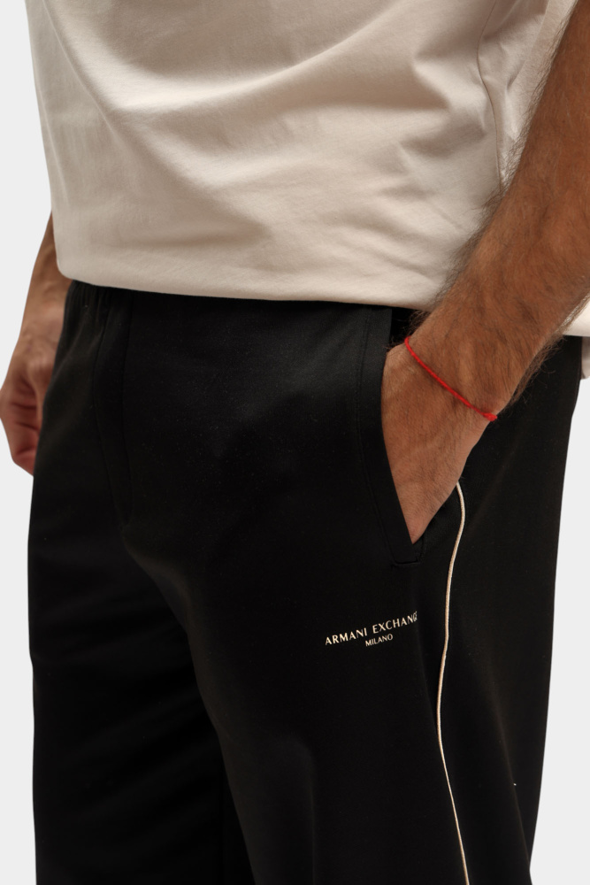 XM001358_AF16278 Брюки спортивные Armani Exchange Черный
