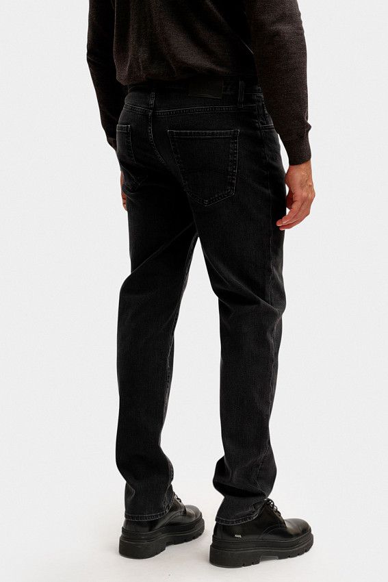 Джинсы Armani Exchange