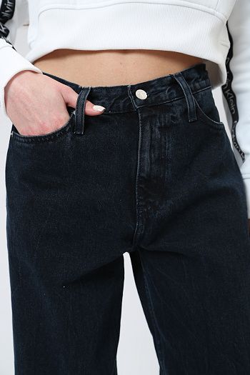 Джинсы Calvin Klein Jeans
