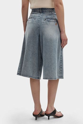 Шорты джинсовые  Armani Exchange