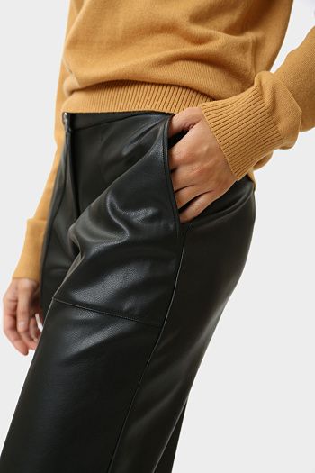 Брюки кожаные Armani Exchange