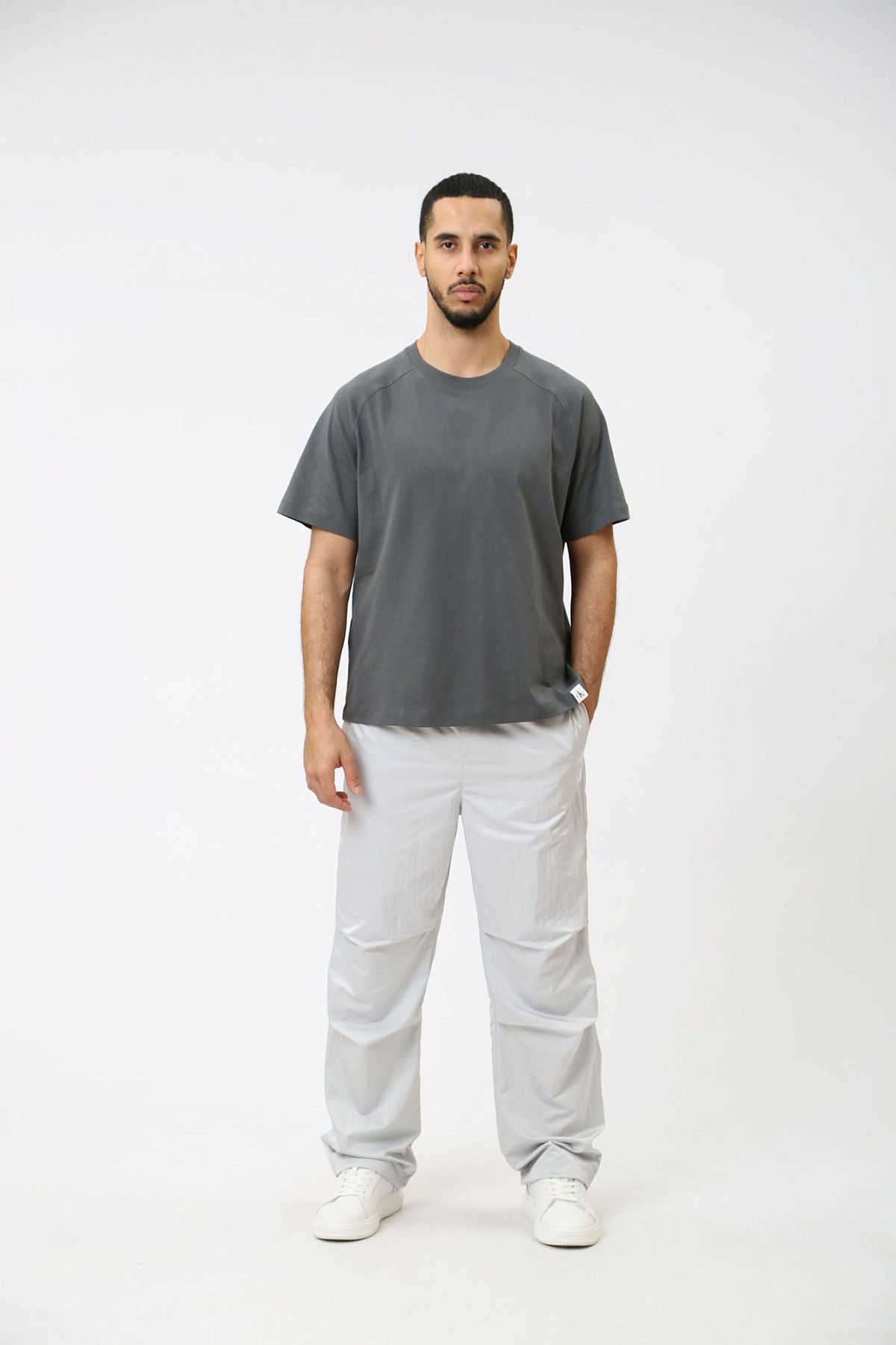 Брюки Calvin Klein Jeans Серый