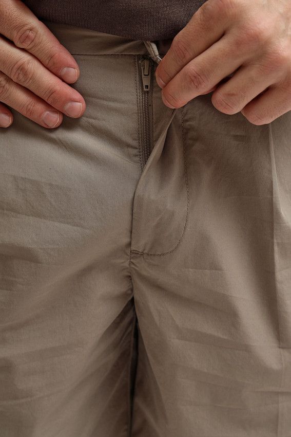 Шорты Emporio Armani Зеленый