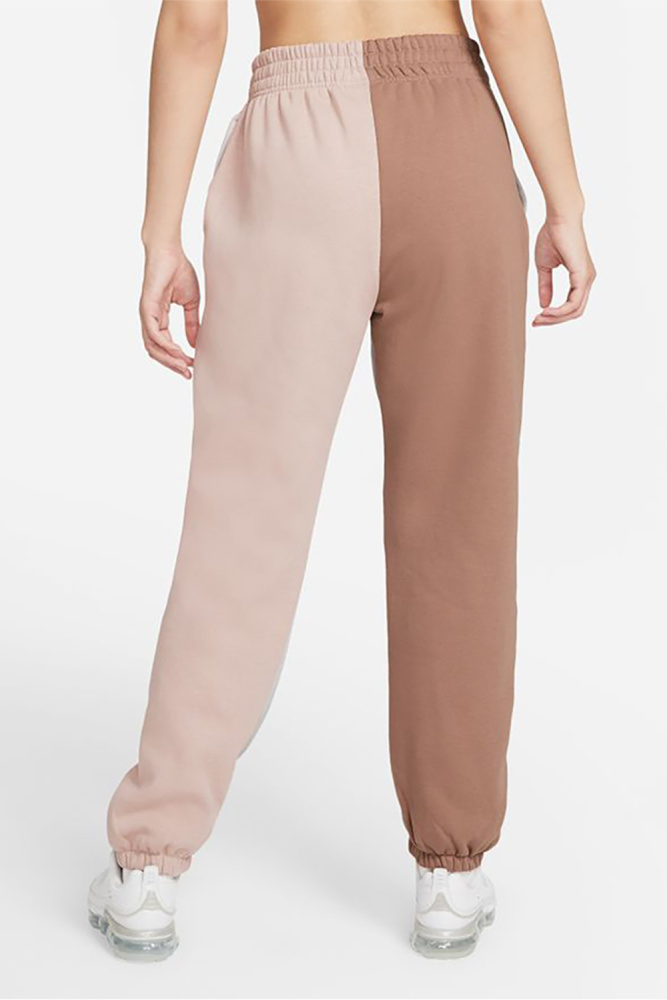 Брюки спортивные джоггеры Nike