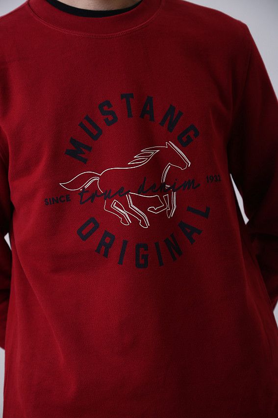 Свитшот Mustang Красный