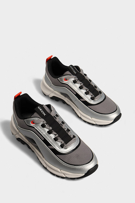 Кроссовки Geox