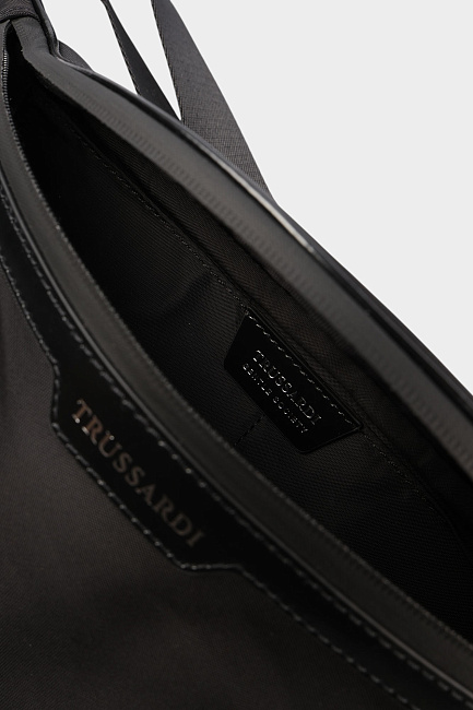 Сумка на пояс Trussardi