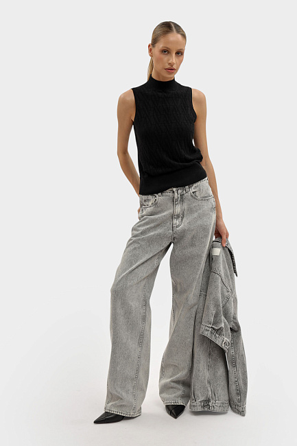 Топ Armani Exchange