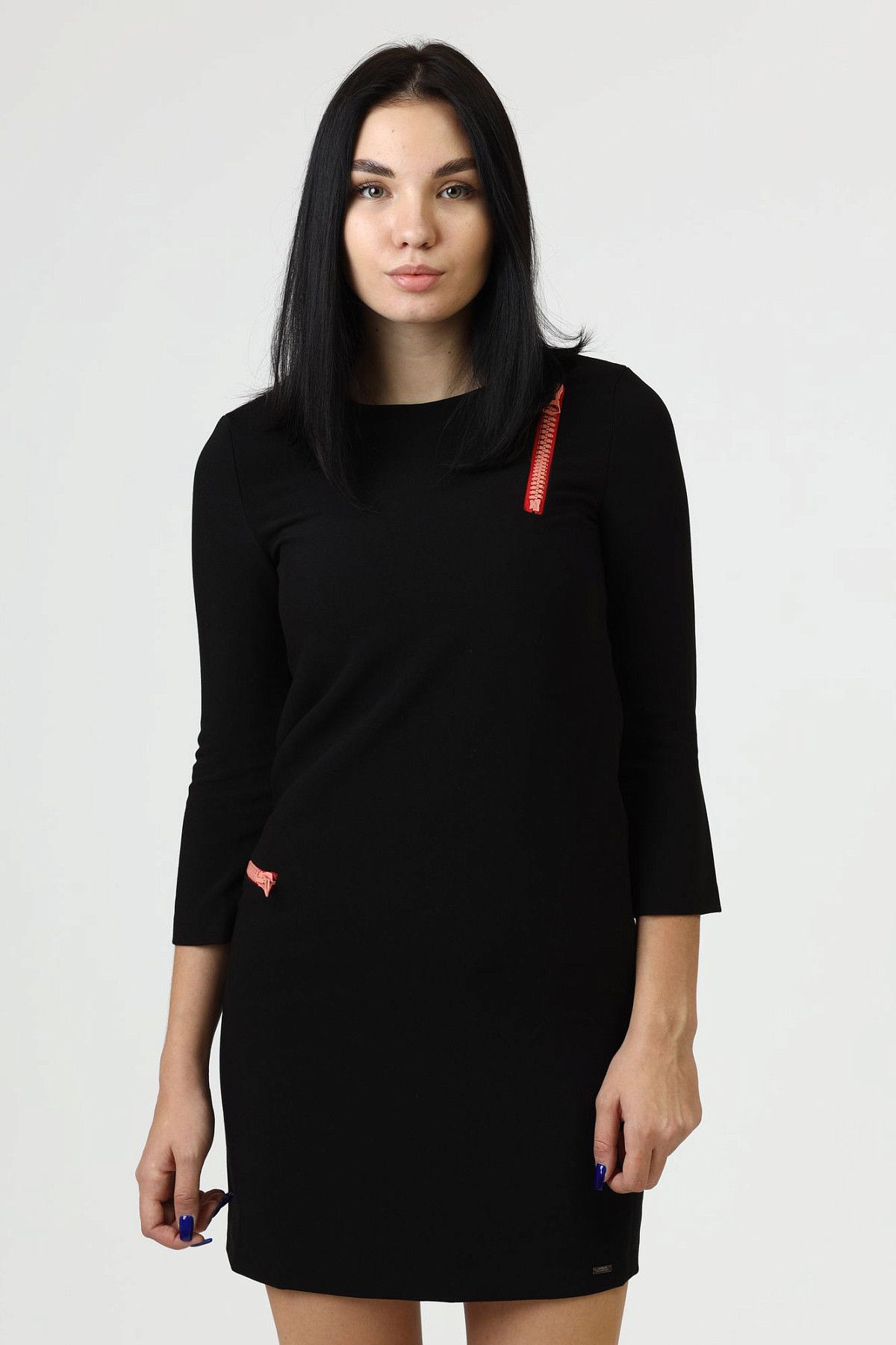 Платье Armani Exchange Черный
