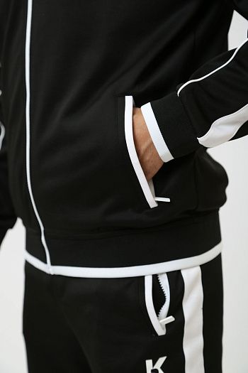 Худи Armani Exchange