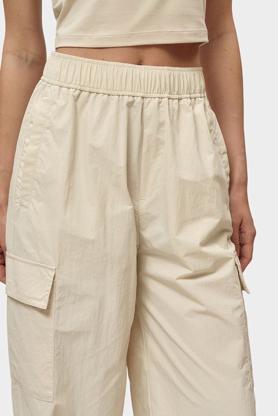 Брюки EA7 Молочный