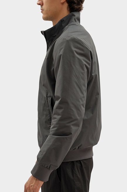 Ветровка EA7