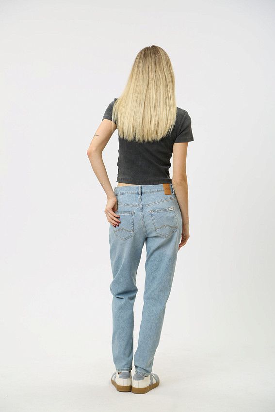 Джинсы Brooks Relaxed Slim  Mustang