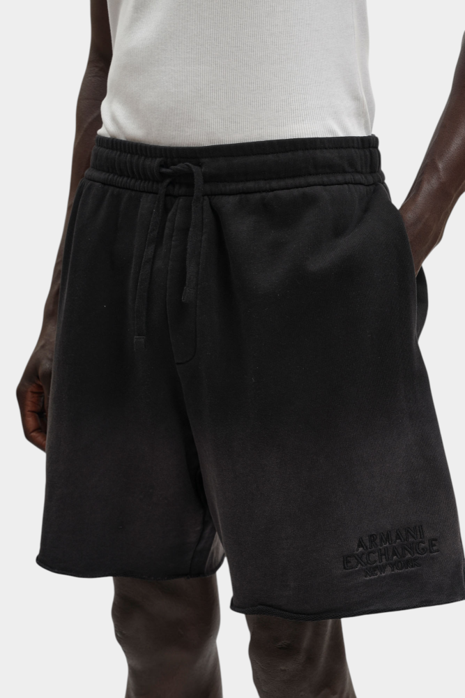 XM001769_AF20169 Шорты Armani Exchange Черный