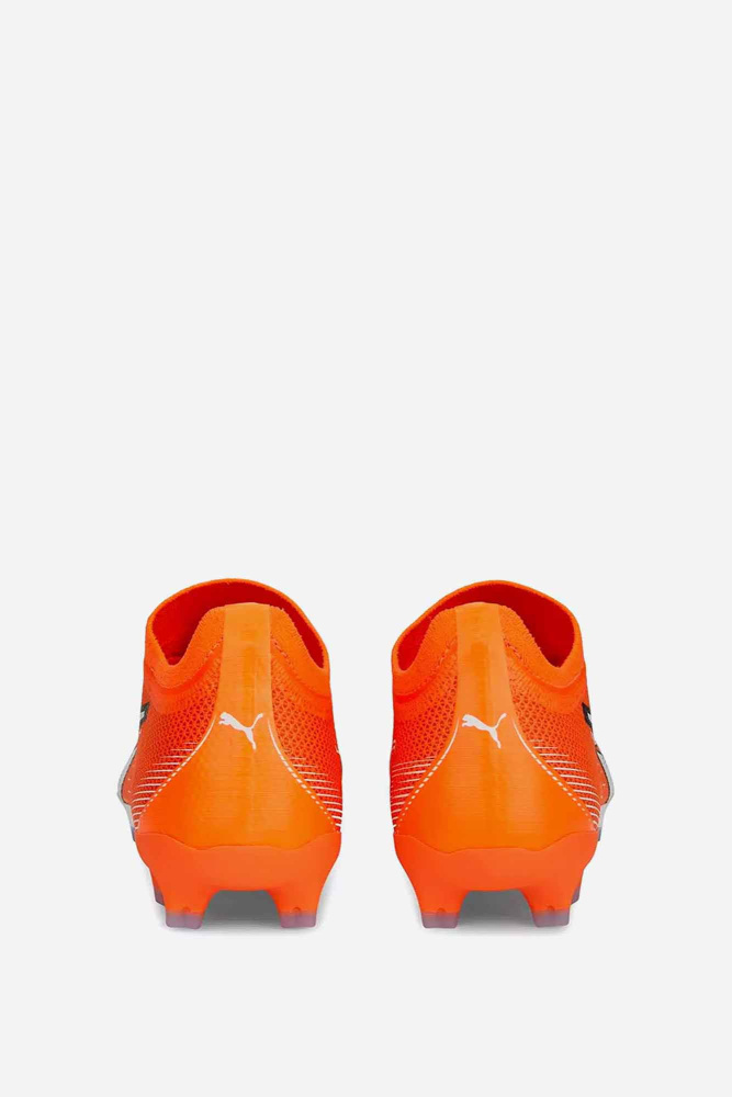 Футбольные бутсы Puma