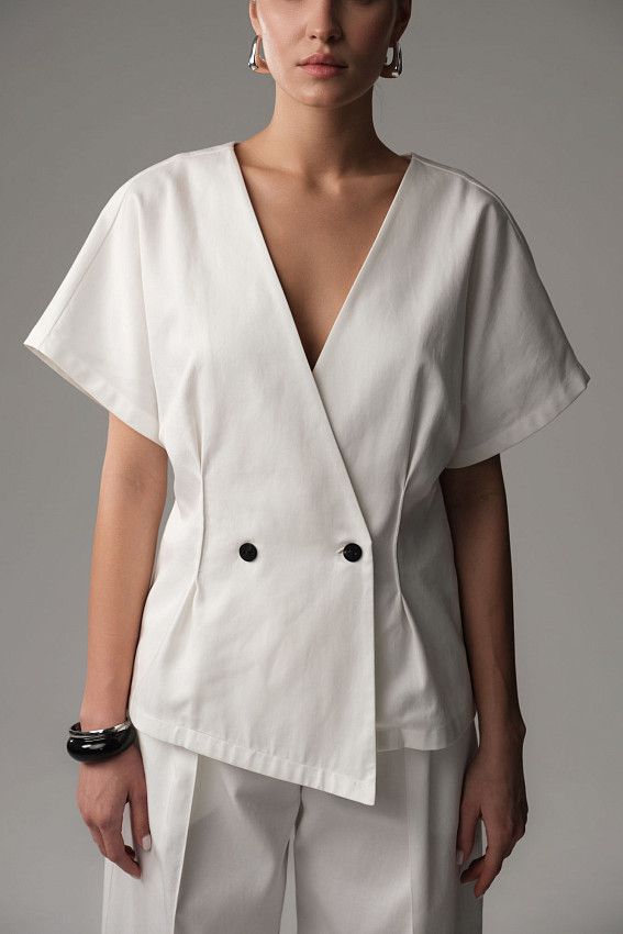 Жилет The Hills Молочный