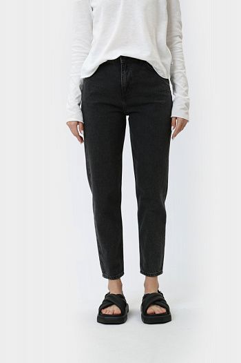 Джинсы Charlotte Tapered  Mustang
