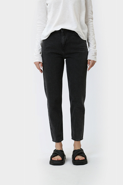 Джинсы Charlotte Tapered  Mustang
