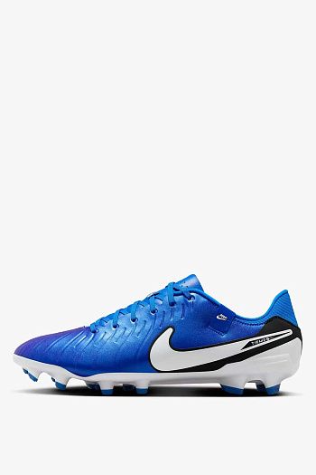 Футбольные бутсы Nike