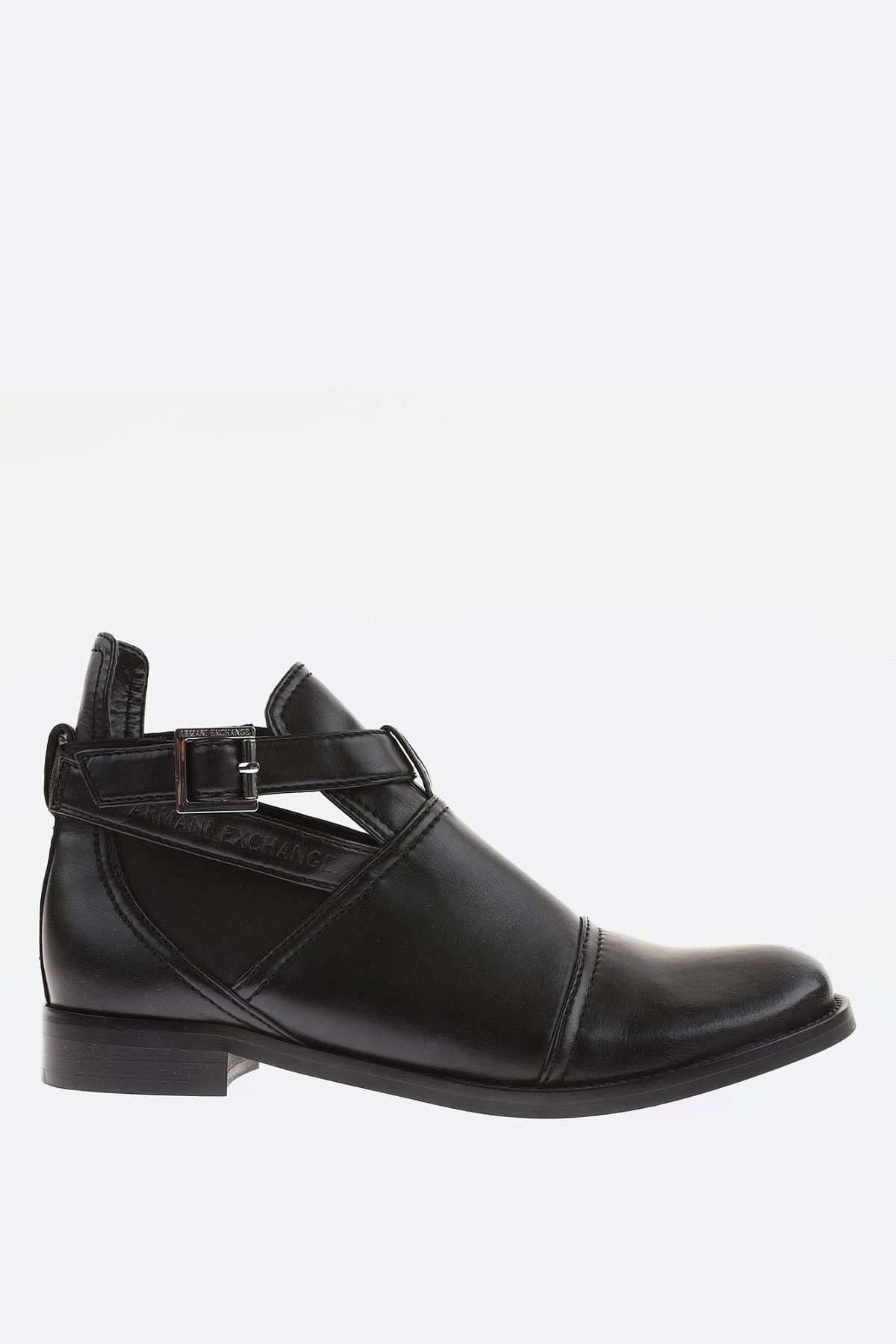 Ботинки Armani Exchange Черный