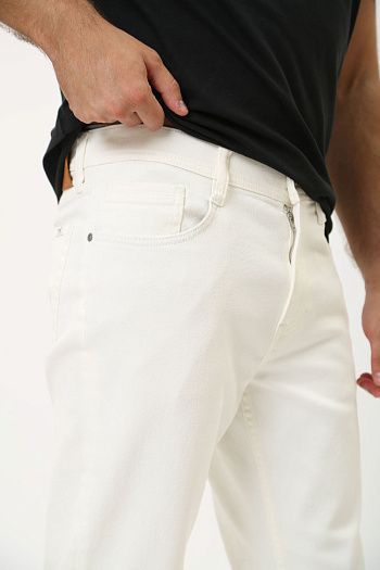 Джинсы Denver Tapered Cropped  Mustang