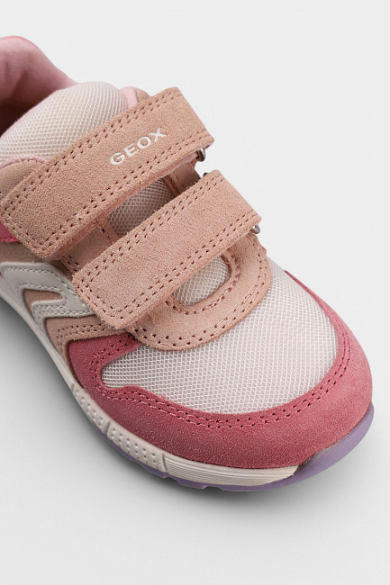 Кроссовки Geox